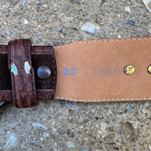 Justin Western Brown Leather Rhinestone Cross Studded Belt Brass Buckle 32 main image 6